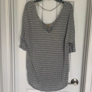 Ladies True Craft Gray Top XL EUC
